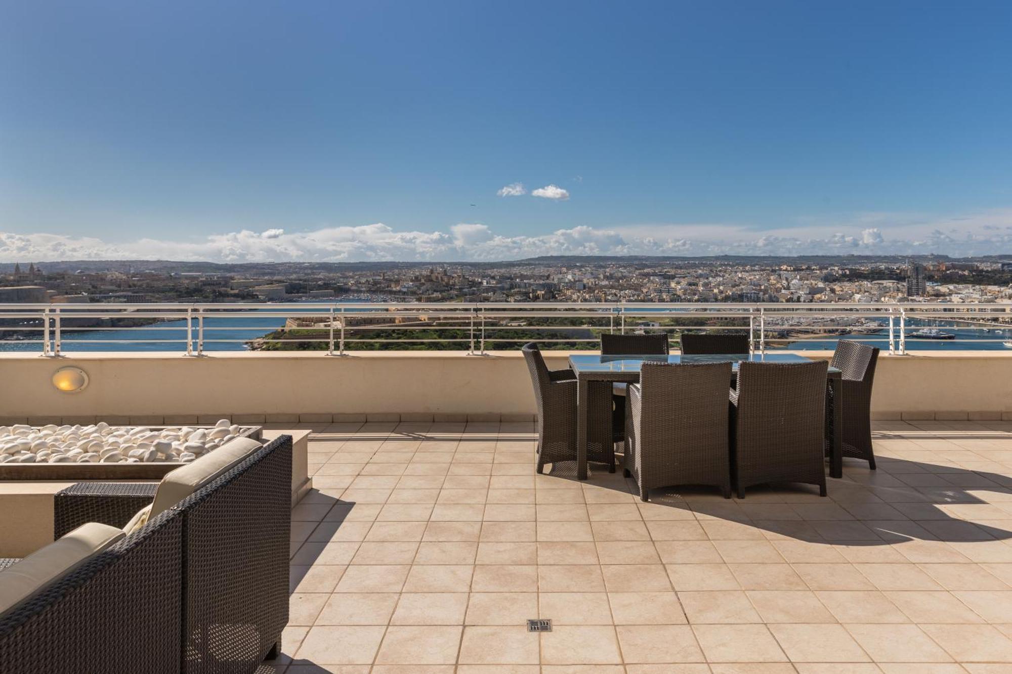 Apartamento Malta - Best Panoramic Penthouse Sliema Exterior foto